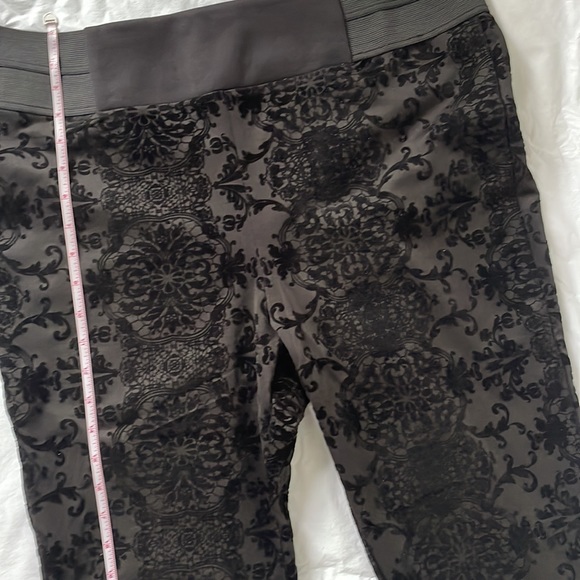 Simply Vera Vera Wang Skinny Pants Color-Black Size- XL NWOT - Picture 5 of 13